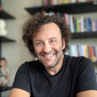 Erdil Yaşaroğlu
